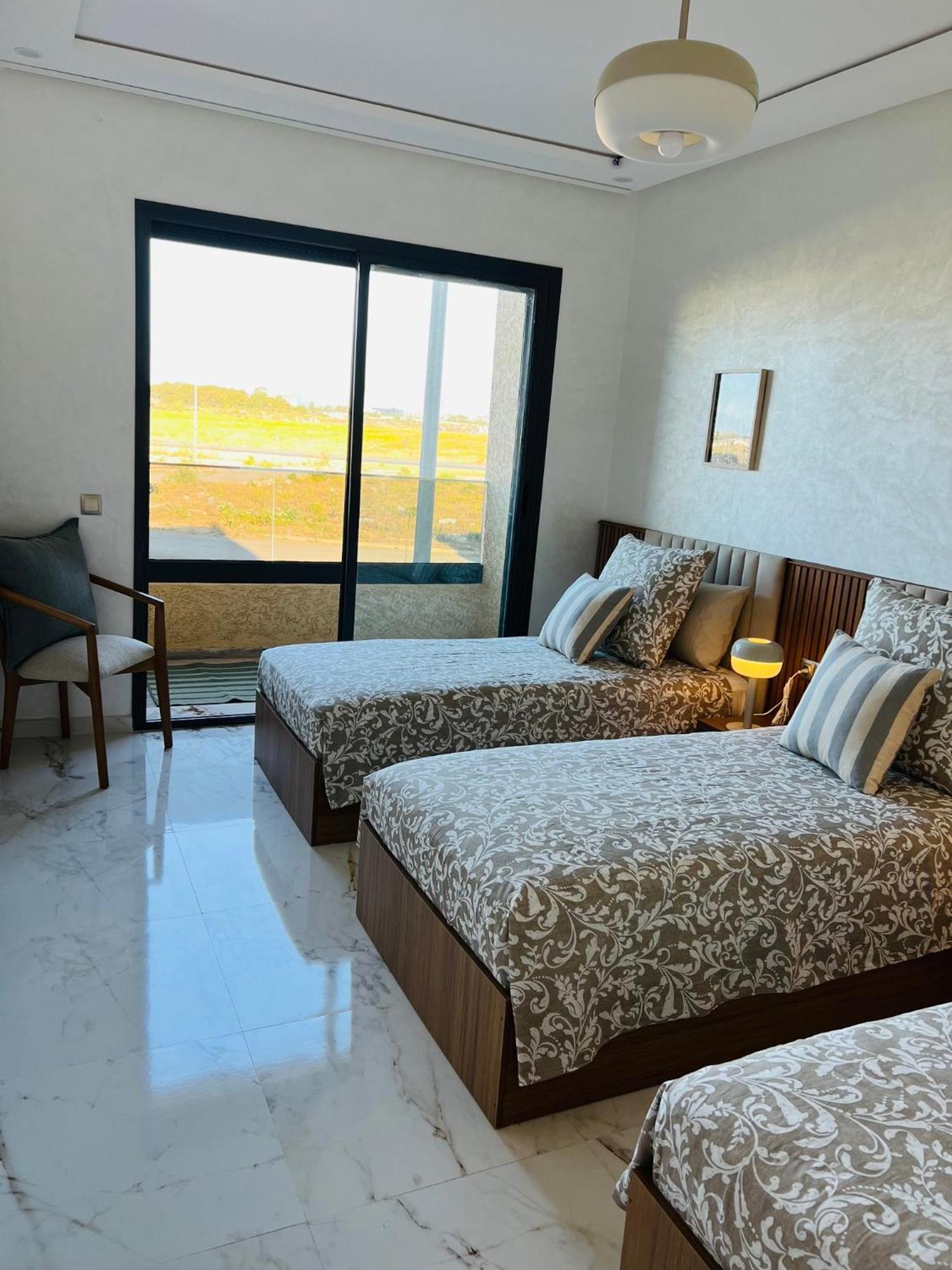 Fun And Sun - Appartement De Luxe - Dahomey Beach - Bouznika ภายนอก รูปภาพ