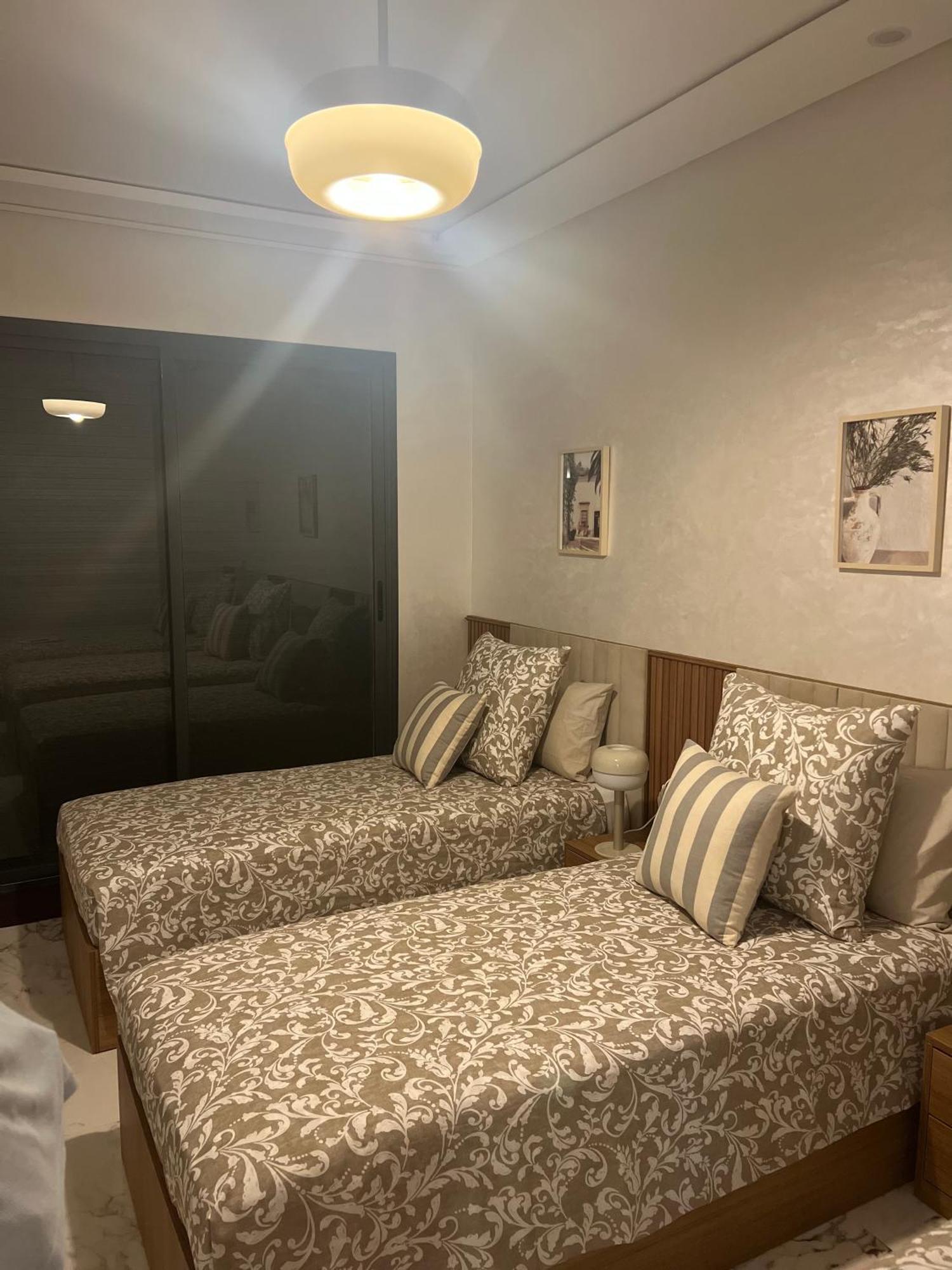 Fun And Sun - Appartement De Luxe - Dahomey Beach - Bouznika ภายนอก รูปภาพ